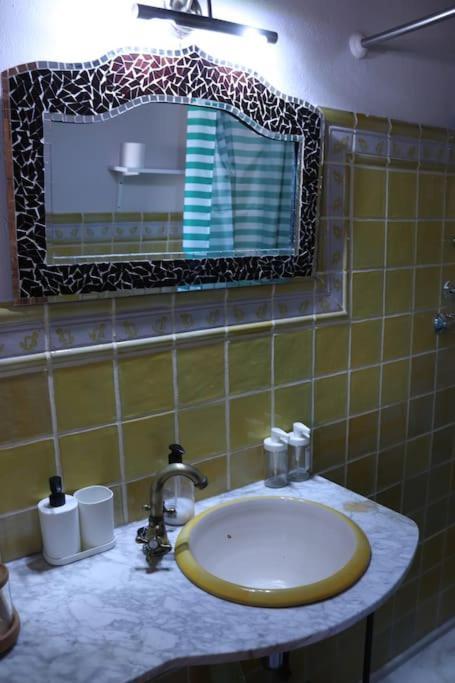 Private - The Lover's Nest - Privado Apartment